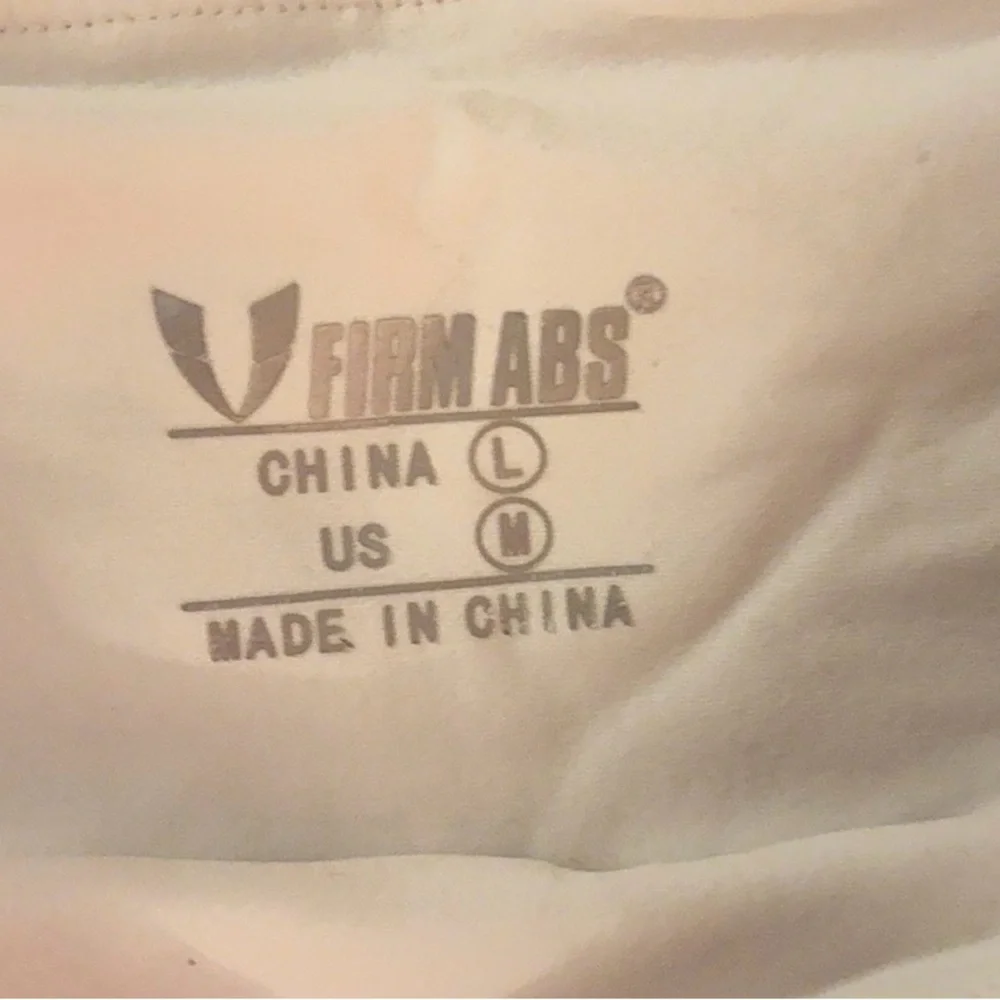 FIRM ABS Stylish White and Black Women's Workout Outfit - Picture 7 of 7